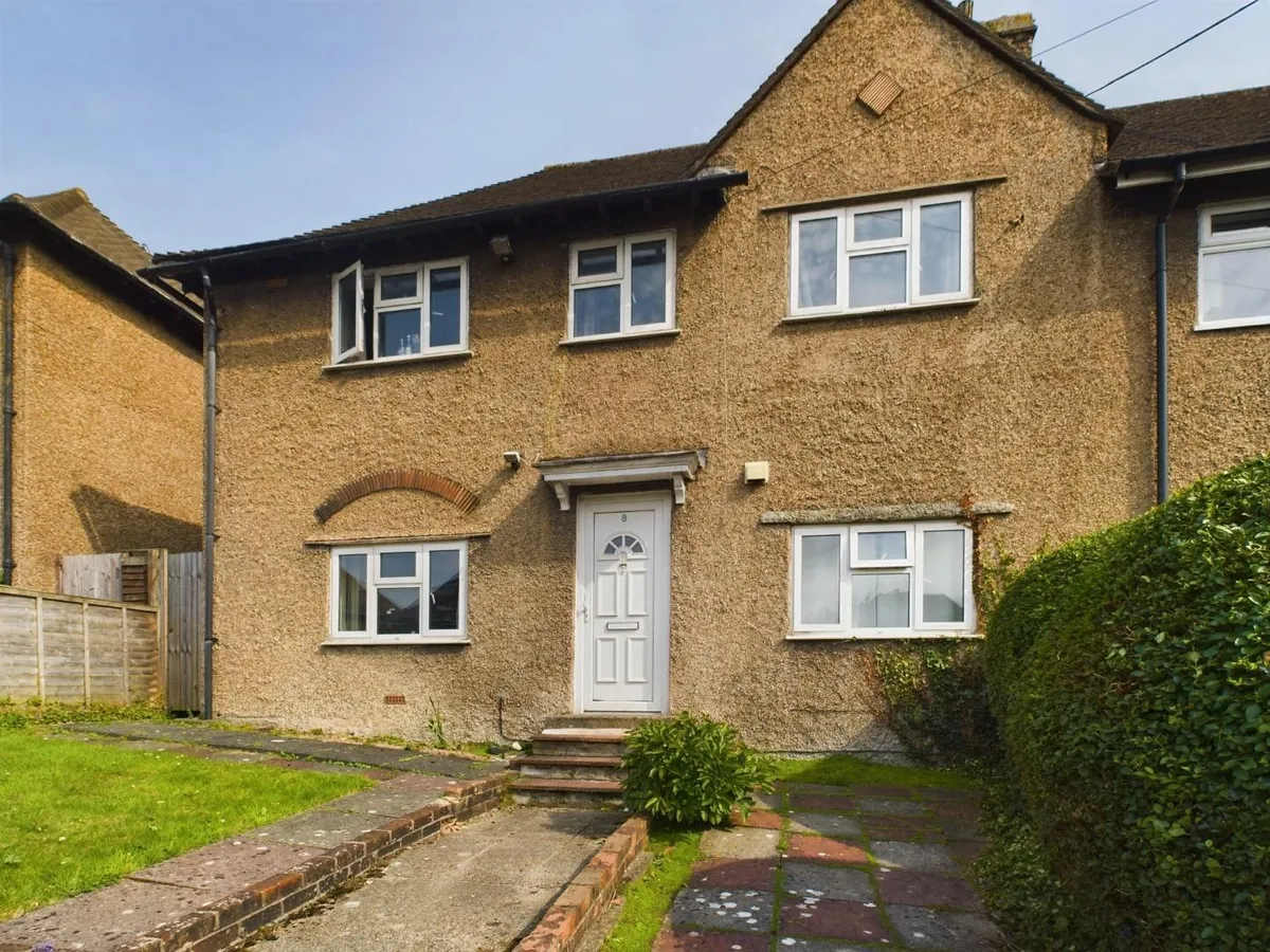 Large Five Bedroom House - Ideal For Sharers