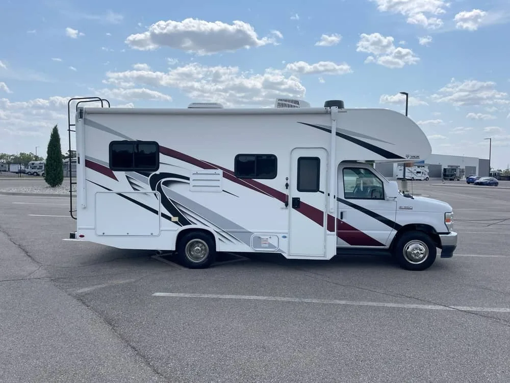 FORD THOR COLEMAN 22EQF